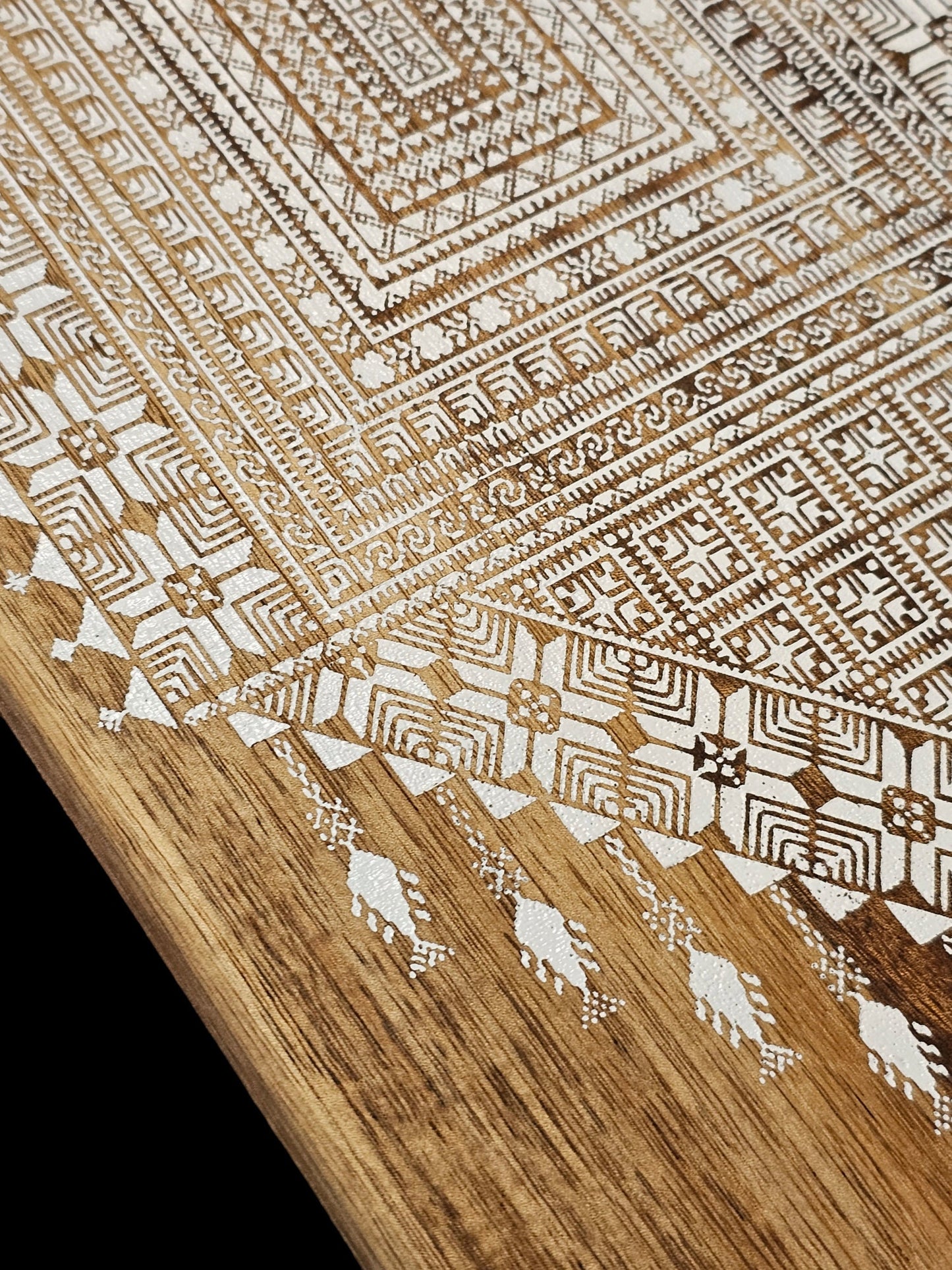 Tatreez Engraved Cutting Board /Islamic decor/Gift /kitchen decor