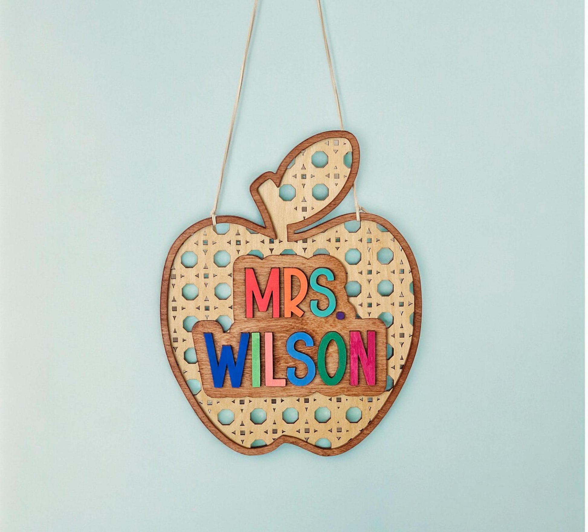 Personalized Teacher Rattan Apple Desk Plaque | Personalized Teacher Door Hanger | Boho Teacher Decor | New Teacher Gift | Wooden Teacher