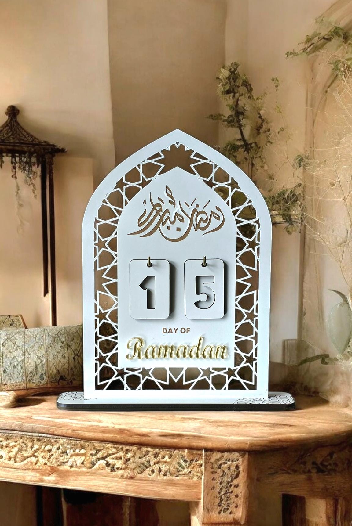 Ramadan Countdown Calendar. Ramadan and Eid Decor. Days till Eid. Ramadan Gifts.