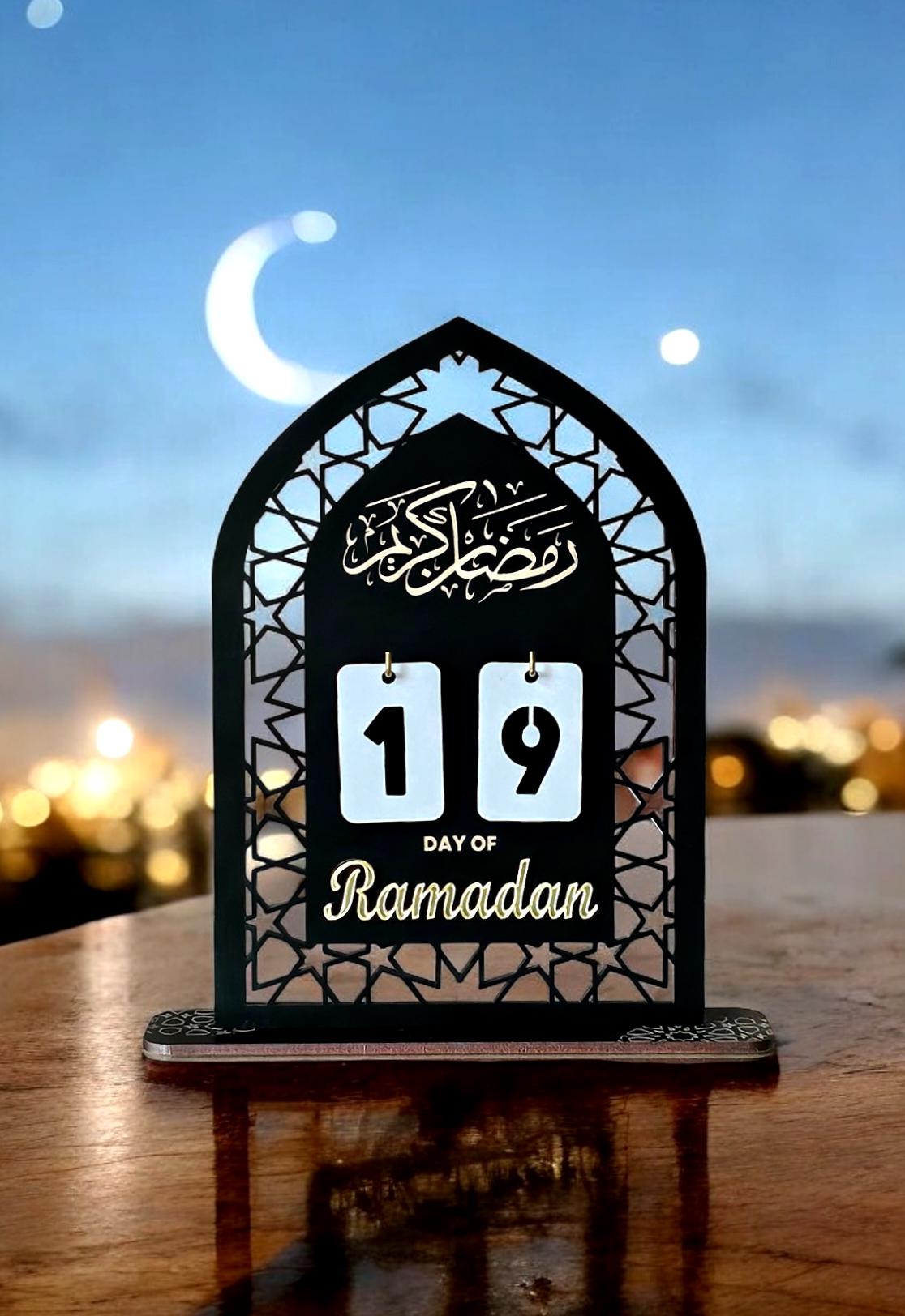 Ramadan Countdown Calendar. Ramadan and Eid Decor. Days till Eid. Ramadan Gifts.