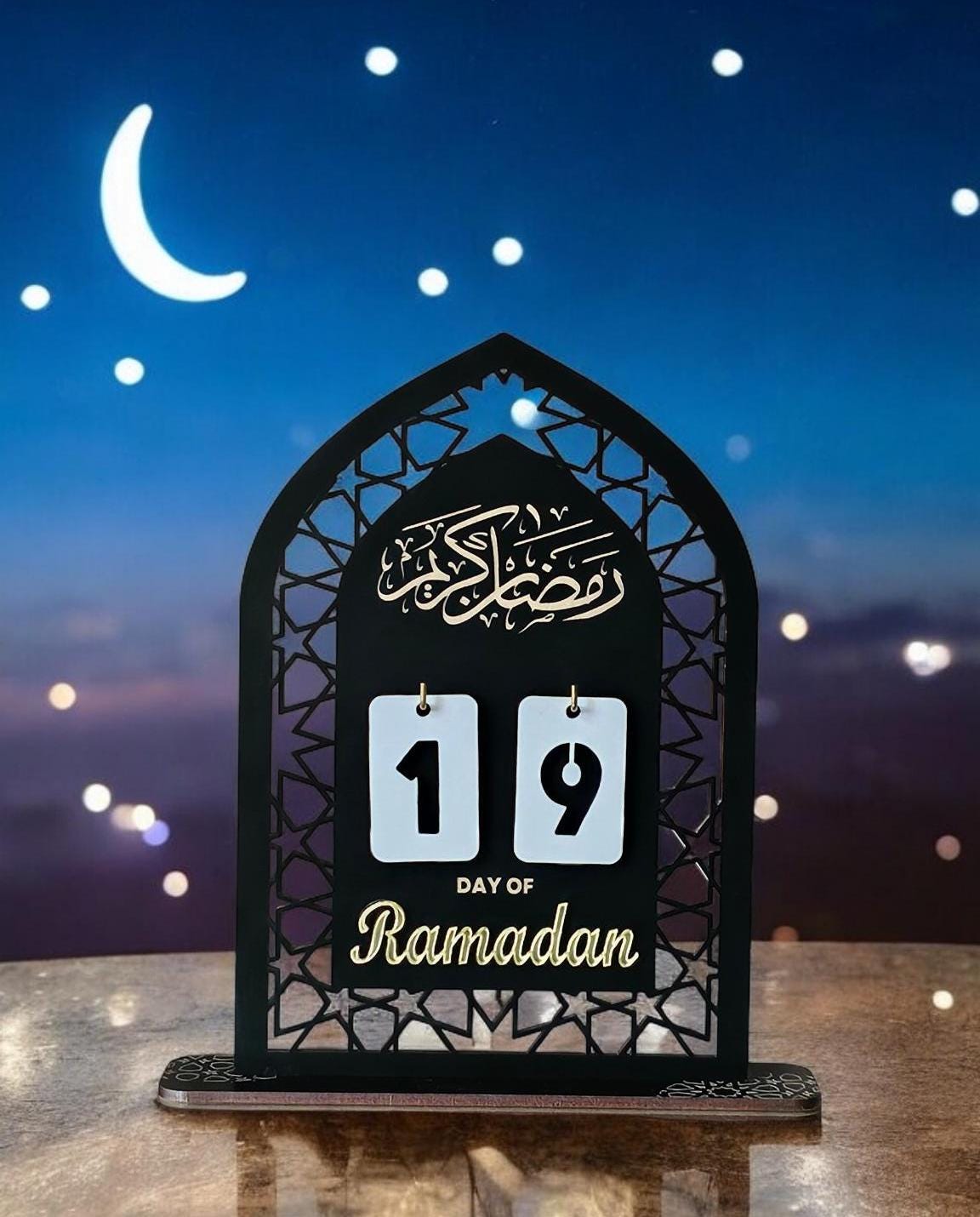 Ramadan Countdown Calendar. Ramadan and Eid Decor. Days till Eid. Ramadan Gifts.